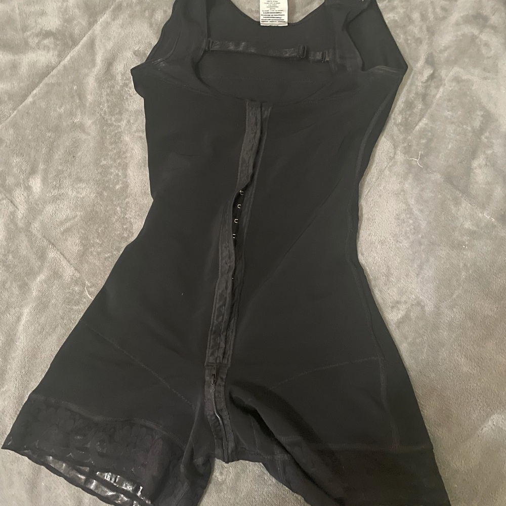 Faja Shapewear - image 1